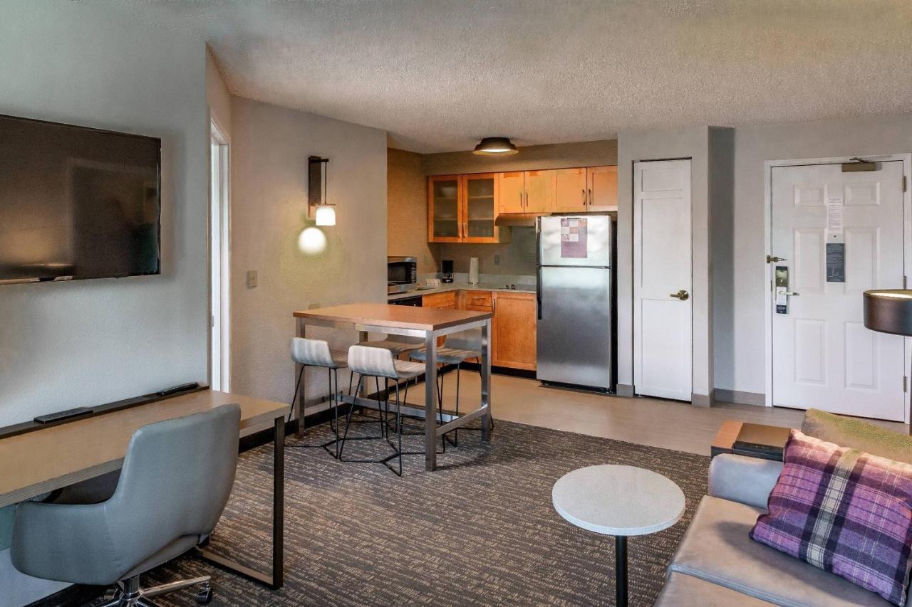 Residence Inn By Marriott Anchorage Midtown Exterior photo
