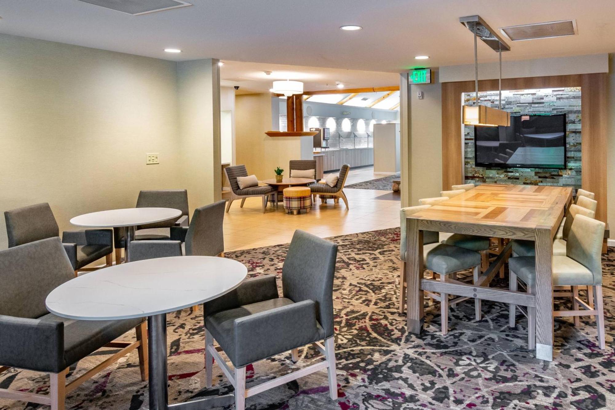 Residence Inn By Marriott Anchorage Midtown Exterior photo